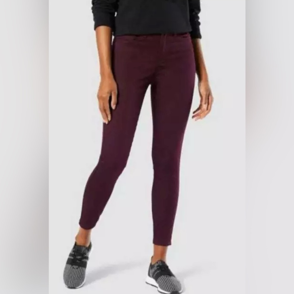 Levis Denizen Jeggings